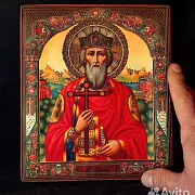 Икона деревянная "Святой князь Владимир" — красивый подарок — фотография 2