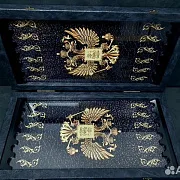 Нарды под стеклом «Герб Российской Федерации» — оригинальный подарок — фотография 3