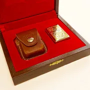 Сувенирная зажигалка Zippo "Вожак" — оригинальный подарок — фотография 3