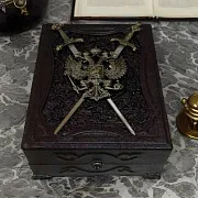 На память: Романовы. 300 лет служения России — историческое издание — фотография 1