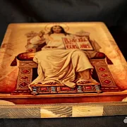 Авторская икона "Вседержитель на троне" в подарок — фотография 7